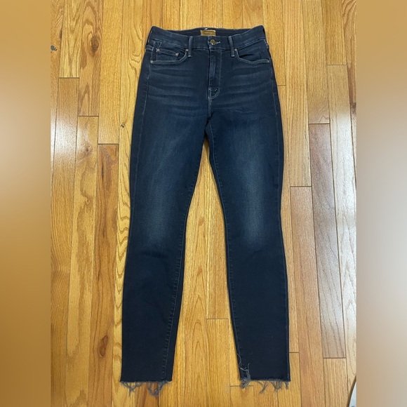 Mother The Looker Ankle Fray in Coffee, Tea, or Me? 25 - Picture 2 of 7